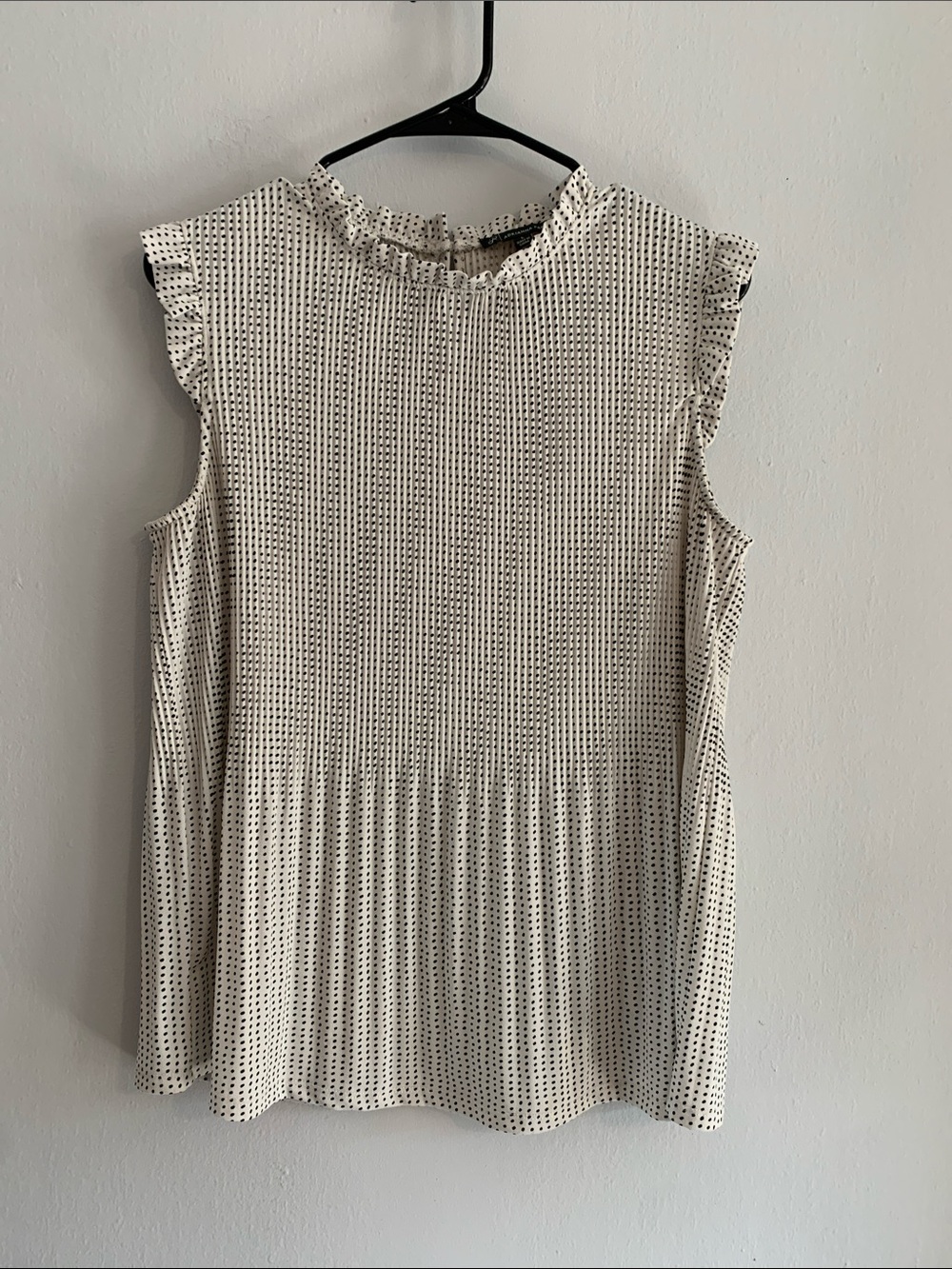 ADRIANNA PAPELL Ivory Top with Black Dot Print